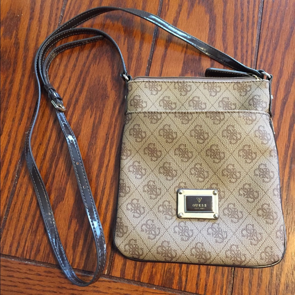 Guess crossbody bag